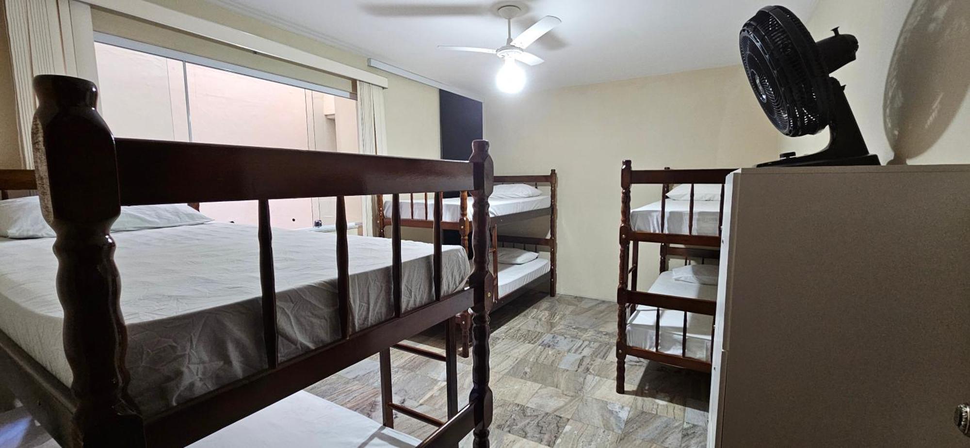 Caxu Hostel 카쇼에이루 지 이타페미링 객실 사진