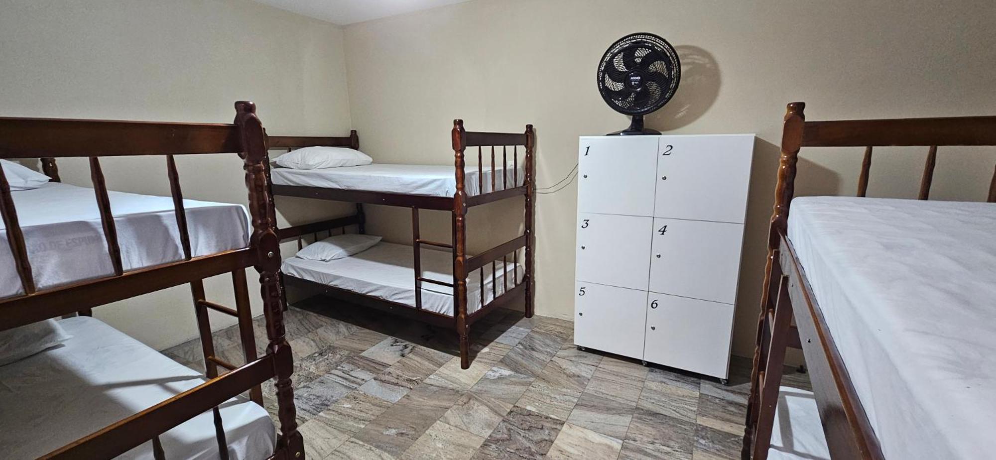 Caxu Hostel 카쇼에이루 지 이타페미링 객실 사진
